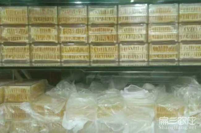 廣西蜂(fēng)巢(cháo)蜜批發 廣(guǎng)西蜂巢蜜批發